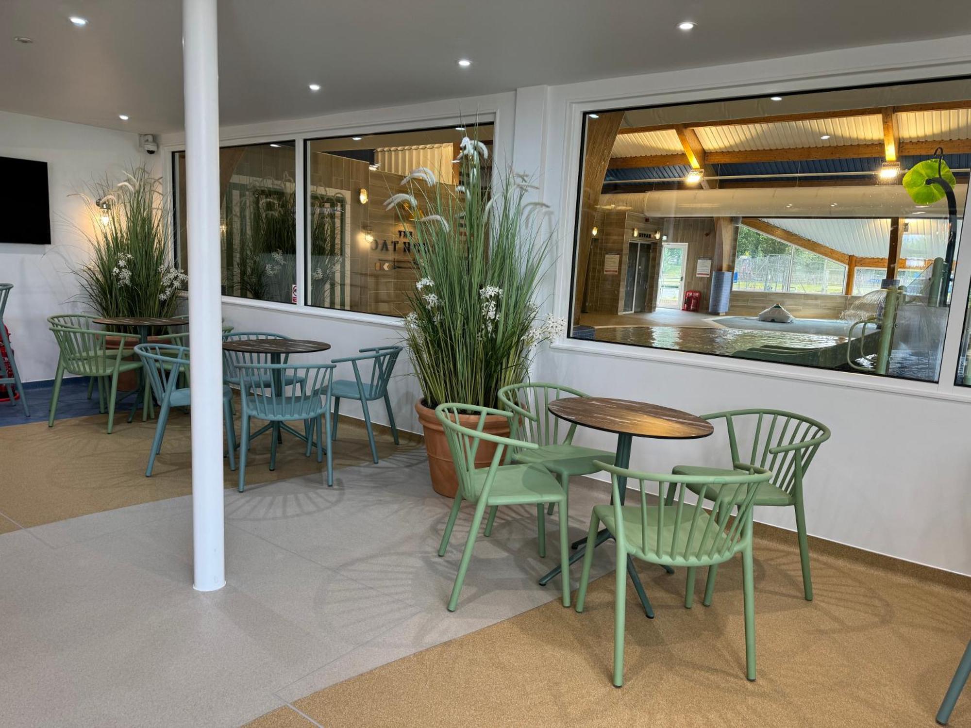 The Boat House, Hot Tub Lodge South Cerney Exteriör bild